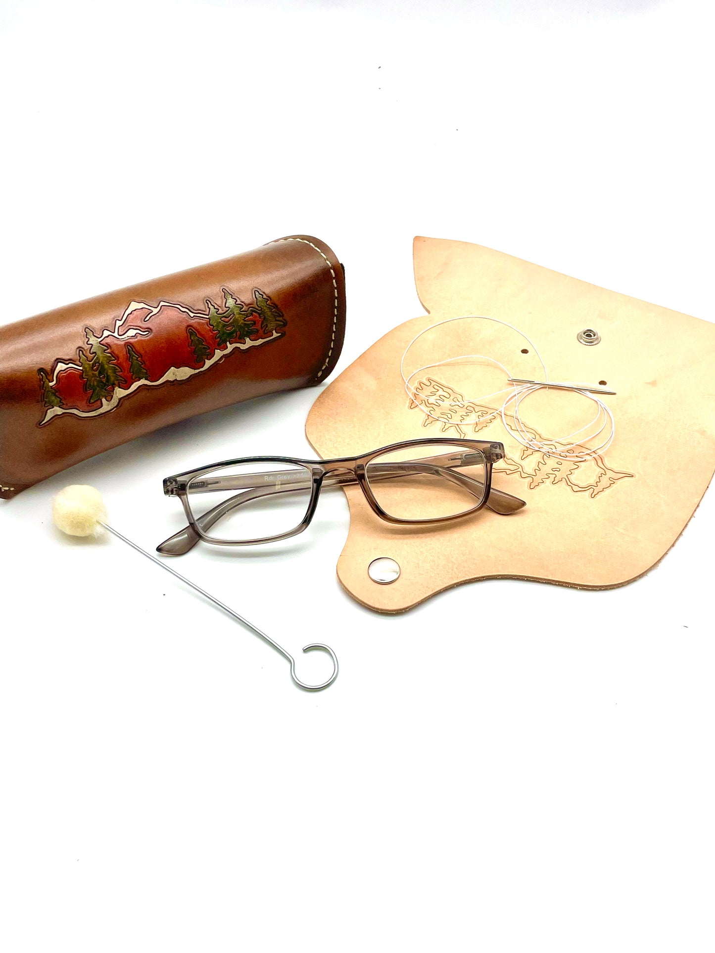 Mountains DIY Leather Eyeglass Case, Markerific